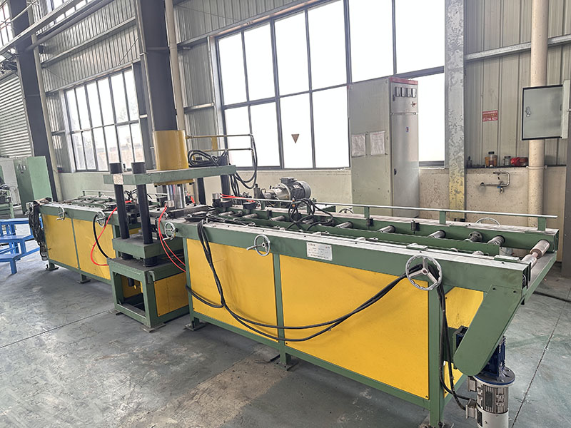 散热器生产线（双头切）